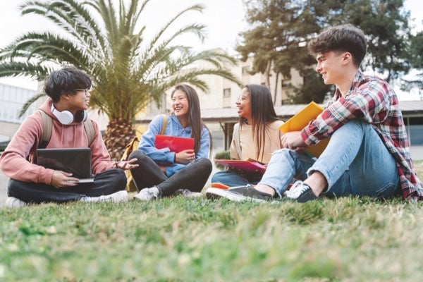 study-abroad-general3-featured study-abroad-general3-featured
