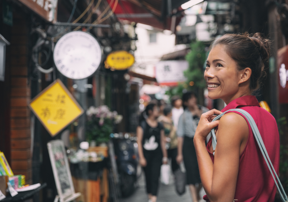 china-alleyway-gallery Student follows tips to convince your parents and studies abroad in China